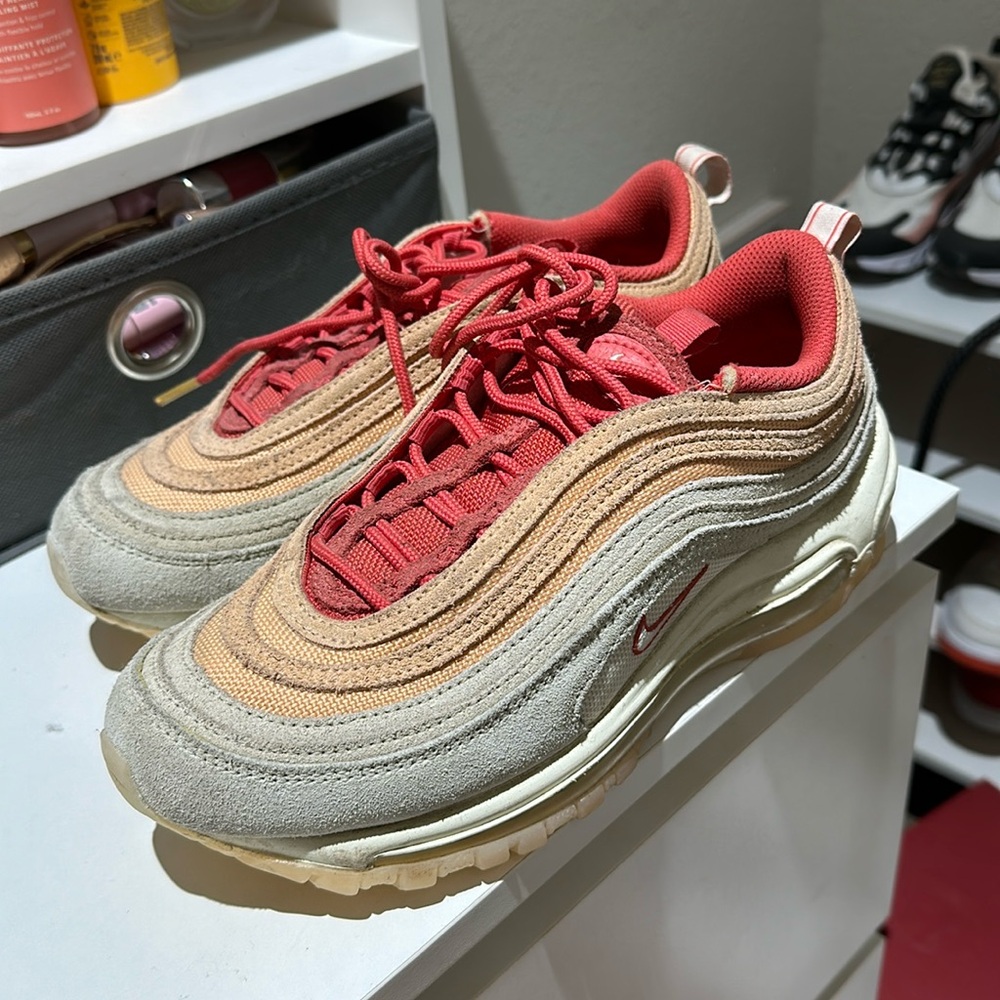 Nike shoes